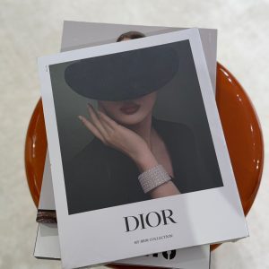 DIOR magazin